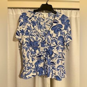 Floral Blouse with Adjustable Fit